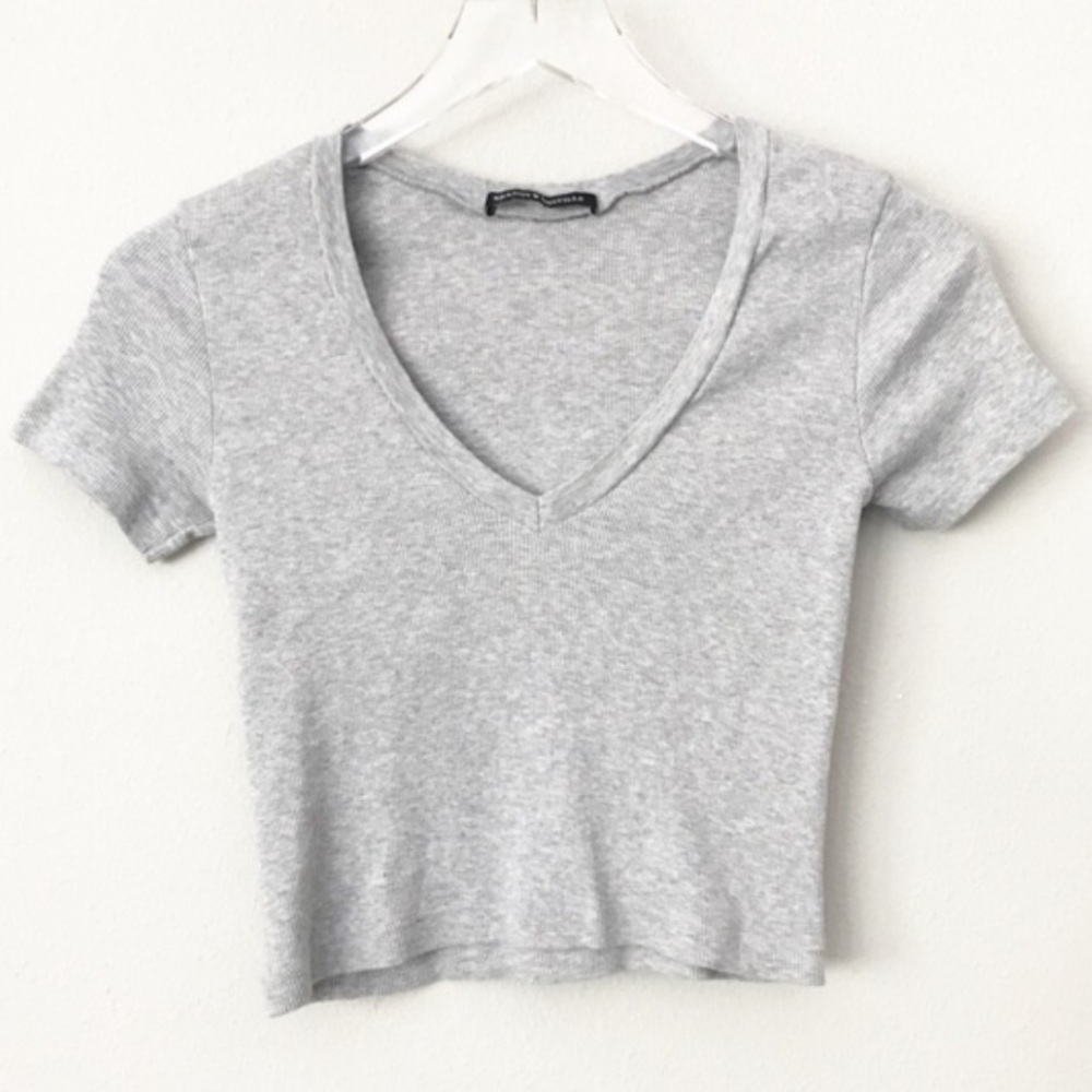 Brandy Melville Gray Cropped V-neck Tee